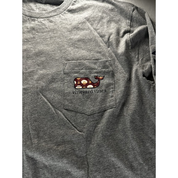 Vineyard Vines T-Shirt Medium Mens Large Gray Long Sleeve Basketball Whale - Picture 6 of 13